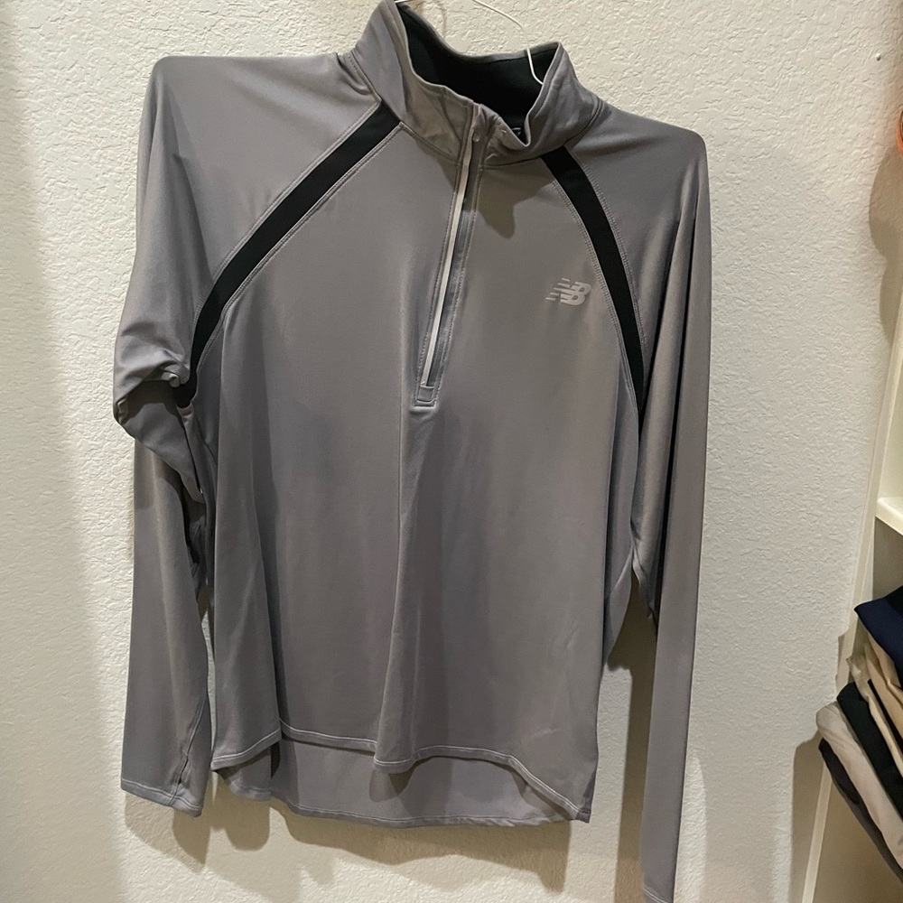 New balance mens athletic 1/4 zip pullover medium